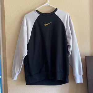 nike black and white sweater